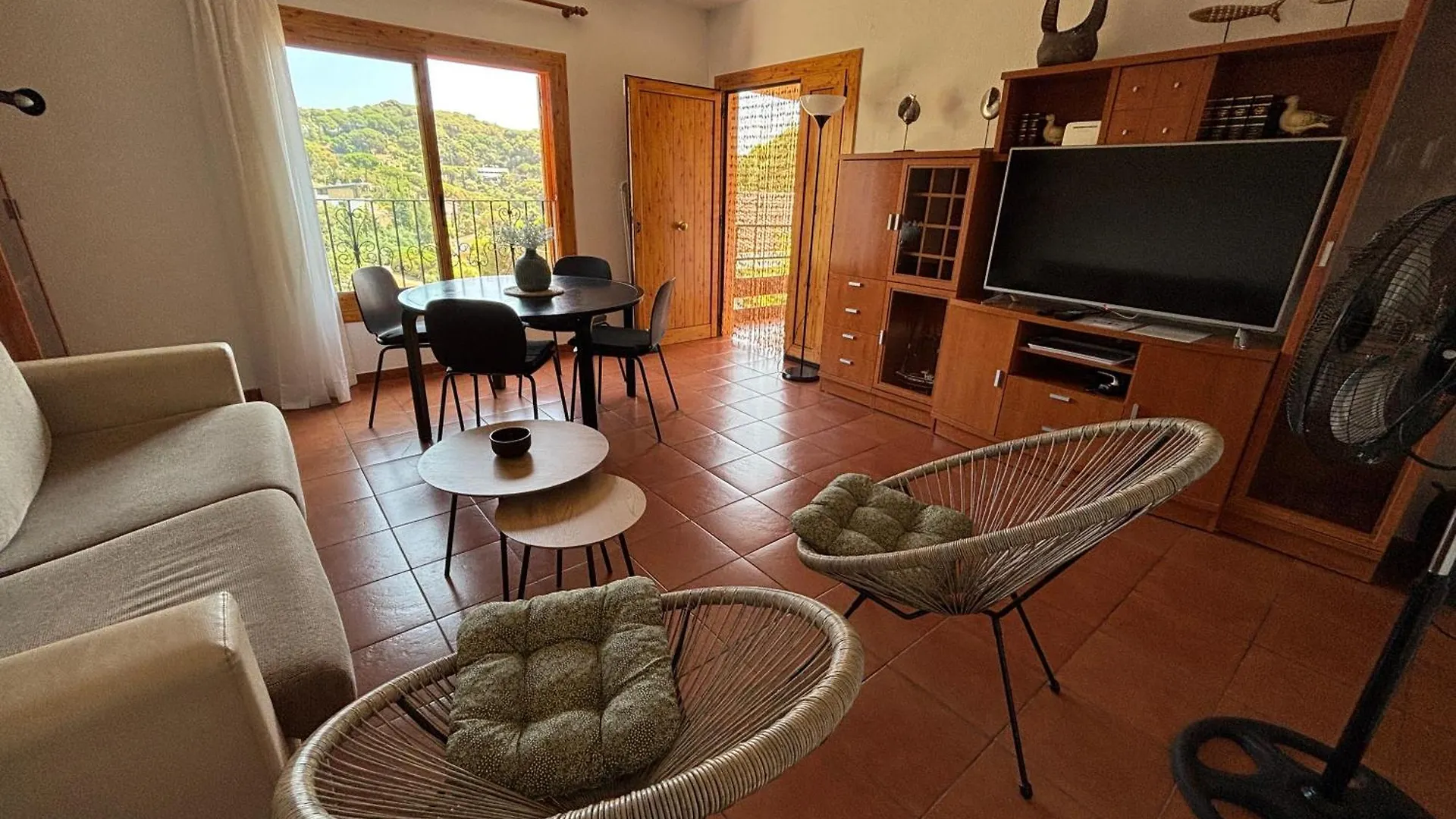 Quiet Apartment Cala Canyellas Lloret de Mar